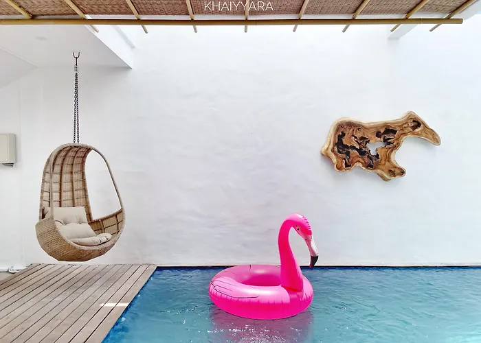Khaiyyara Jimbaran Bali ホテル 4*