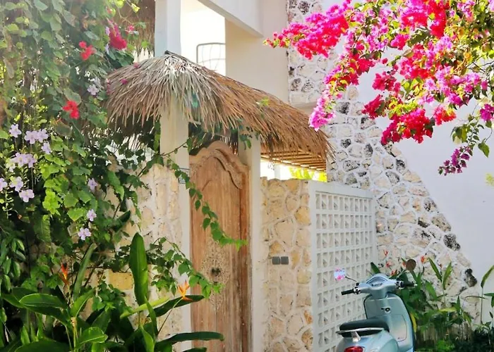 ホテル Khaiyyara Jimbaran Bali 4*