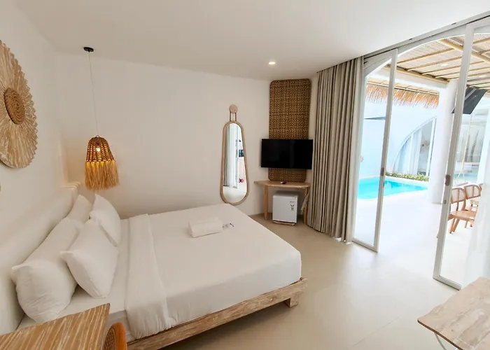 ホテル Khaiyyara Jimbaran Bali