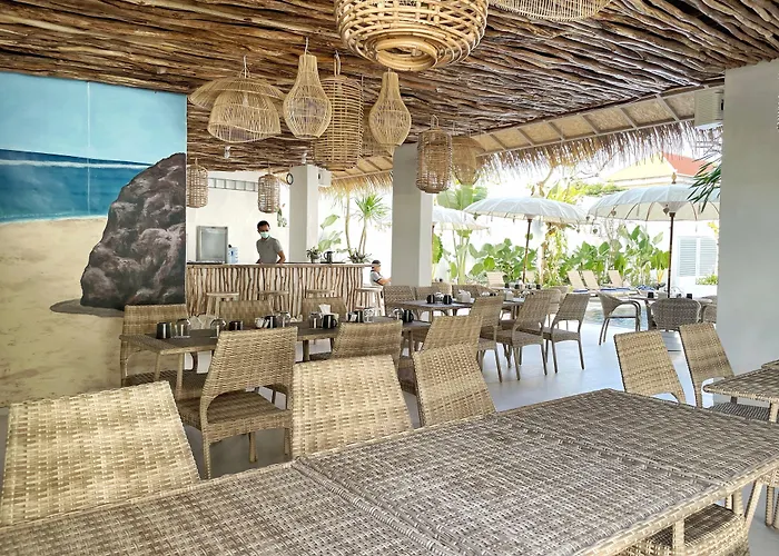 ホテル Khaiyyara Jimbaran Bali 4*